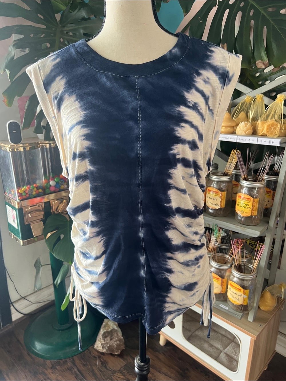 Lucky Brand woman’s boho tie dye cinched side top size L